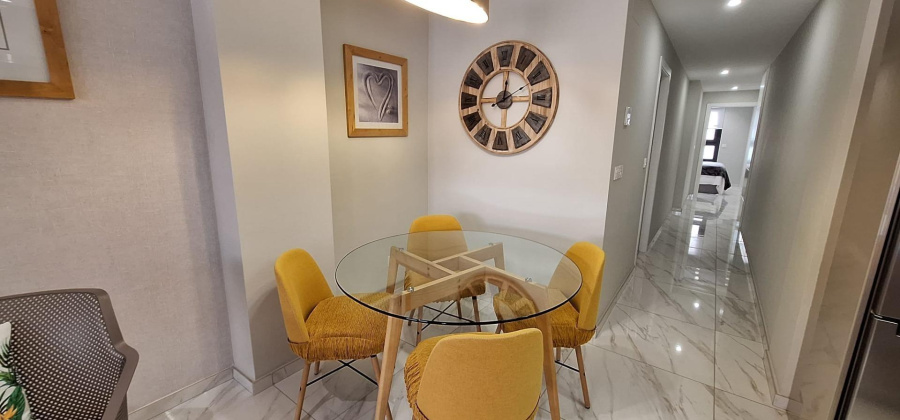 Torrevieja, Alicante, 2 Bedrooms Bedrooms, ,2 BathroomsBathrooms,Apartment,Resale,75632245171870544