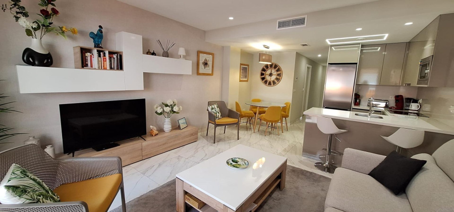 Torrevieja, Alicante, 2 Bedrooms Bedrooms, ,2 BathroomsBathrooms,Apartment,Resale,75632245171870544