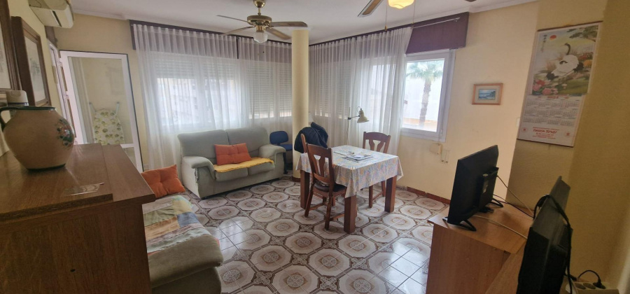 Torrevieja, Alicante, 3 Bedrooms Bedrooms, ,1 BathroomBathrooms,Apartment,Resale,75632498287470240