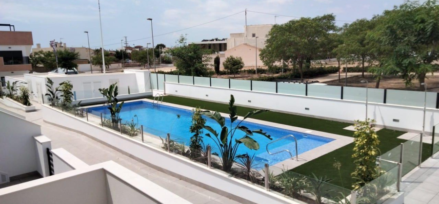Pilar de la Horadada, Alicante, 2 Bedrooms Bedrooms, ,2 BathroomsBathrooms,Bungalow,New,20955990338314184