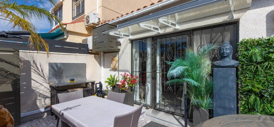 Torrevieja, Alicante, 1 Bedroom Bedrooms, ,1 BathroomBathrooms,Bungalow,Resale,75632224298773168