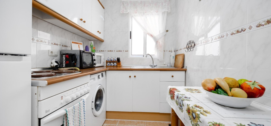 Torrevieja, Alicante, 3 Bedrooms Bedrooms, ,1 BathroomBathrooms,Apartment,Resale,75632377958349728