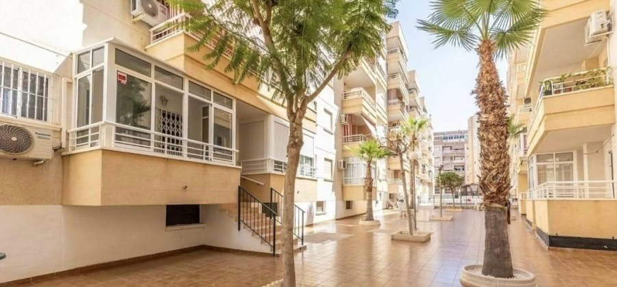 Torrevieja, Alicante, 1 Bedroom Bedrooms, ,1 BathroomBathrooms,Apartment,Resale,7563283216276169