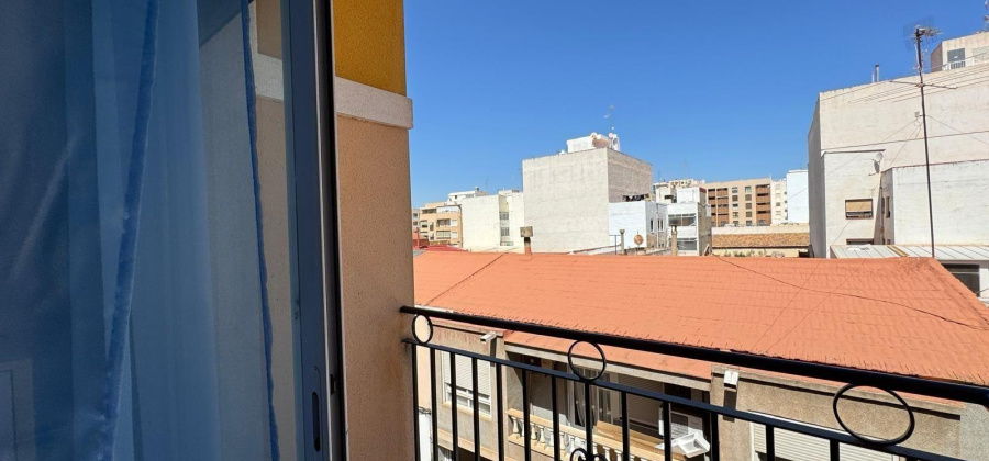 Torrevieja, Alicante, 3 Bedrooms Bedrooms, ,2 BathroomsBathrooms,Apartment,Resale,75632138822405056