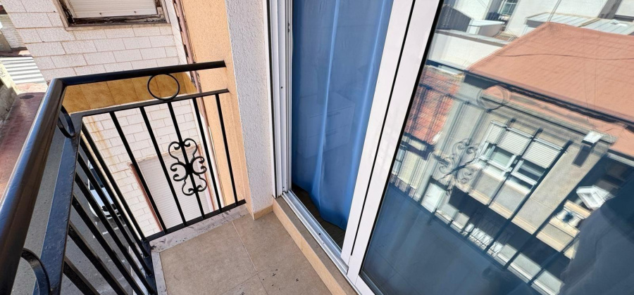 Torrevieja, Alicante, 3 Bedrooms Bedrooms, ,2 BathroomsBathrooms,Apartment,Resale,75632138822405056
