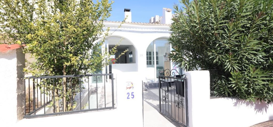 Benijofar, Alicante, 2 Bedrooms Bedrooms, ,1 BathroomBathrooms,Bungalow,Resale,209924139151316832