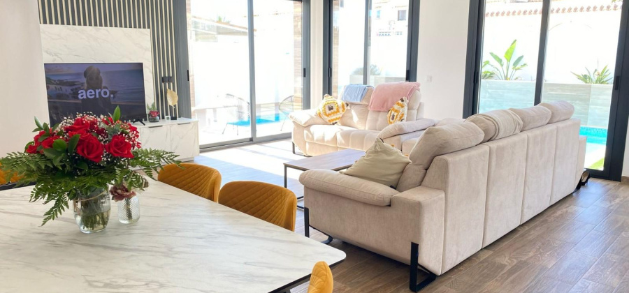 Orihuela Costa, Alicante, 3 Bedrooms Bedrooms, ,3 BathroomsBathrooms,Villa,Resale,32821687552258720