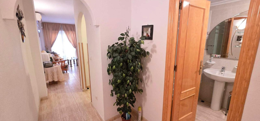 Torrevieja, Alicante, 2 Bedrooms Bedrooms, ,1 BathroomBathrooms,Apartment,Resale,75632159754135888