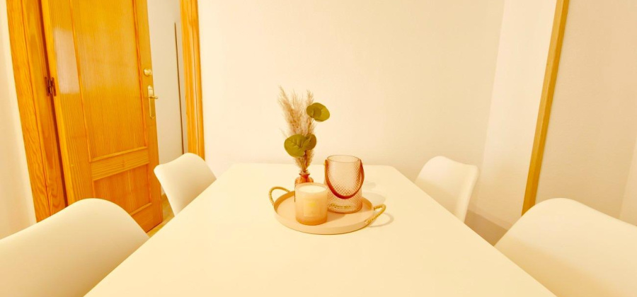 Torrevieja, Alicante, 2 Bedrooms Bedrooms, ,1 BathroomBathrooms,Apartment,Resale,75632241447242656