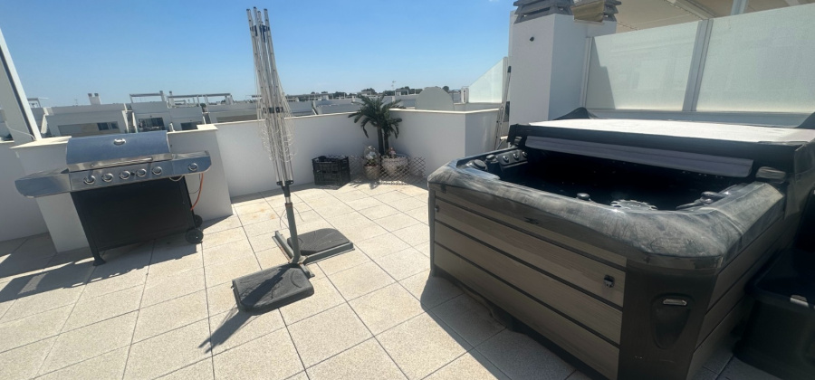 Orihuela, Alicante, 2 Bedrooms Bedrooms, ,Apartment,Resale,271160233005611232
