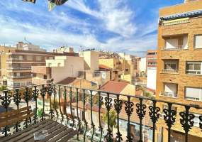 Torrevieja, Alicante, 3 Bedrooms Bedrooms, ,2 BathroomsBathrooms,Apartment,Resale,7563269296552825