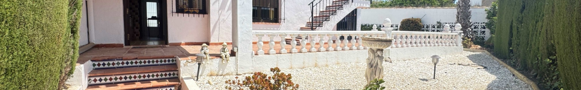 Villamartin, Alicante, 2 Bedrooms Bedrooms, ,2 BathroomsBathrooms,Villa,Resale,10318677684180376