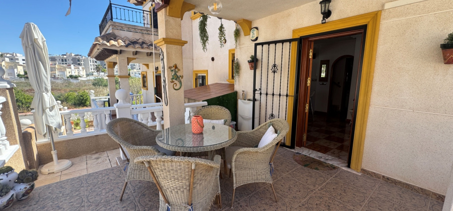 Villamartin, Alicante, 3 Bedrooms Bedrooms, ,2 BathroomsBathrooms,Townhouse,Resale,103186178059901120