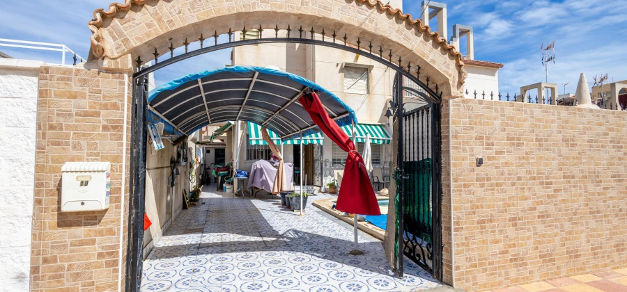 Orihuela, Alicante, 4 Bedrooms Bedrooms, ,2 BathroomsBathrooms,Villa,Resale,7563269259920321