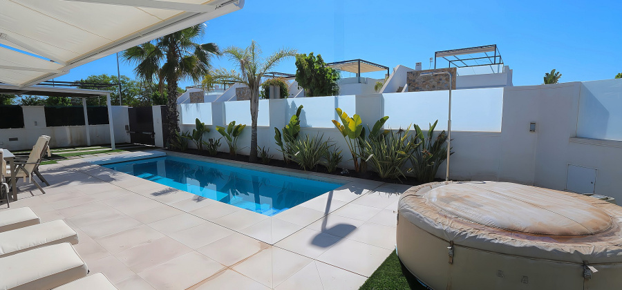 Pilar de la Horadada, Alicante, 3 Bedrooms Bedrooms, ,3 BathroomsBathrooms,Villa,Resale,70249219406091736