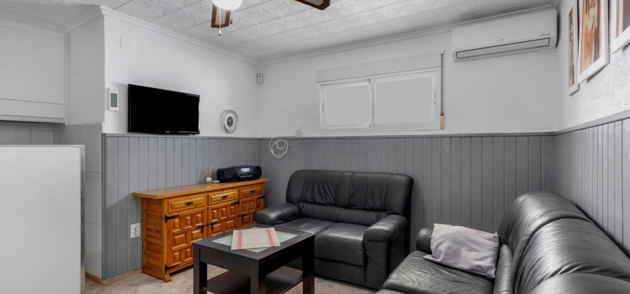 Torrevieja, Alicante, 2 Bedrooms Bedrooms, ,1 BathroomBathrooms,Bungalow,Resale,75632104193369520