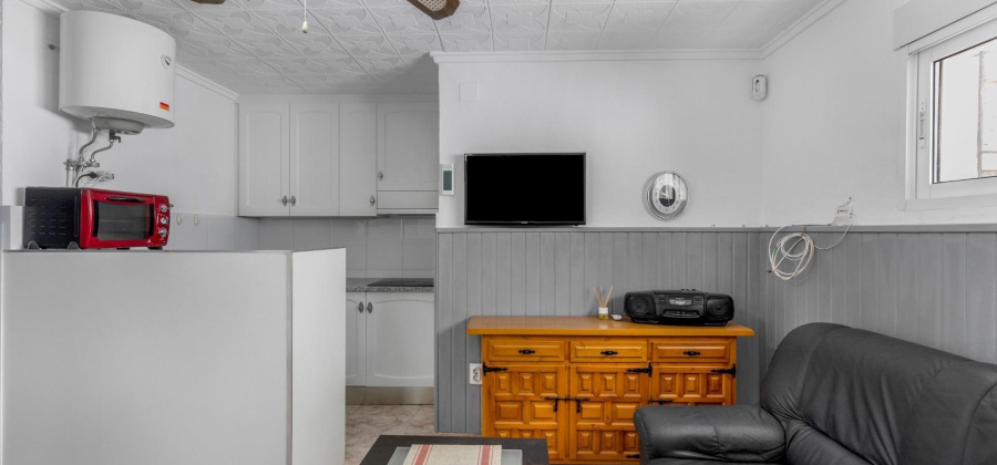 Torrevieja, Alicante, 2 Bedrooms Bedrooms, ,1 BathroomBathrooms,Bungalow,Resale,75632104193369520