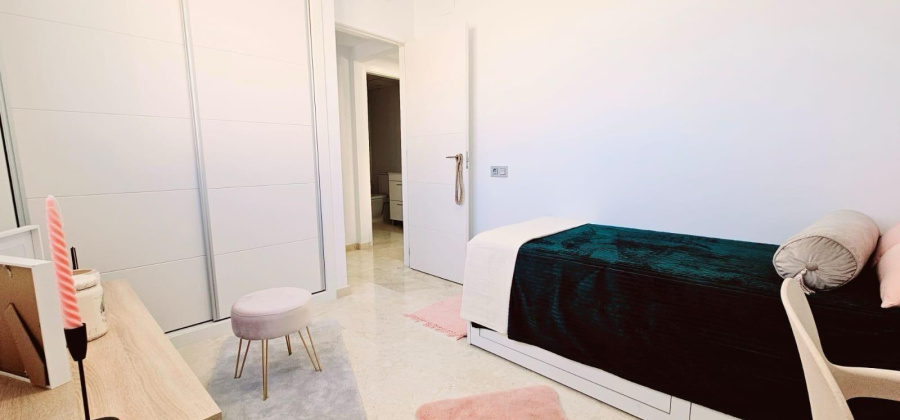 Torrevieja, Alicante, 2 Bedrooms Bedrooms, ,1 BathroomBathrooms,Apartment,Resale,75632217167448432