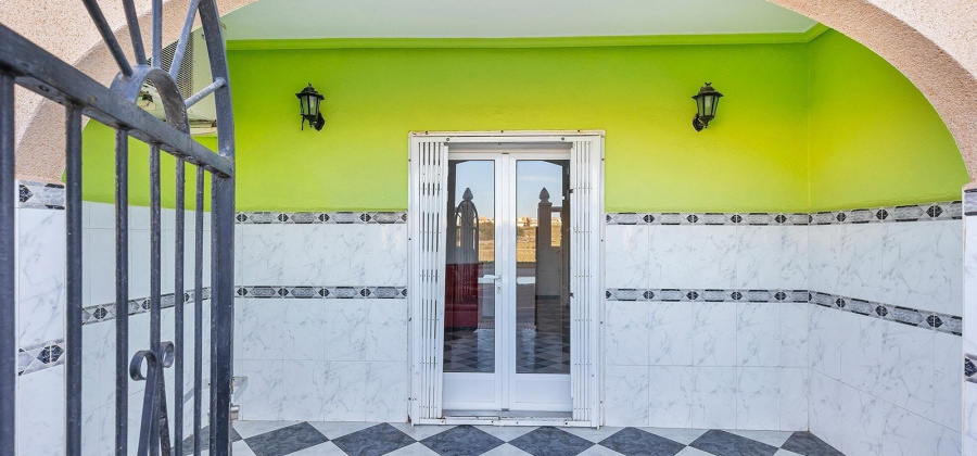 Torrevieja, Alicante, 2 Bedrooms Bedrooms, ,1 BathroomBathrooms,Apartment,Resale,75632314951505760