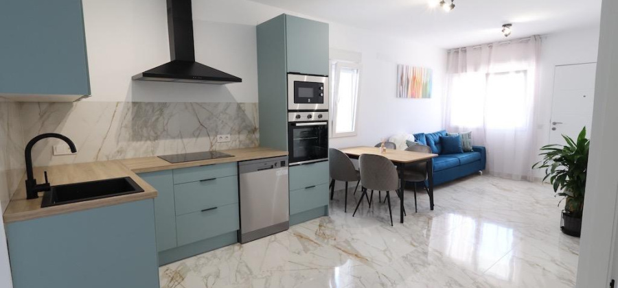 Torrevieja, Alicante, 3 Bedrooms Bedrooms, ,2 BathroomsBathrooms,Townhouse,Resale,20992488422582392