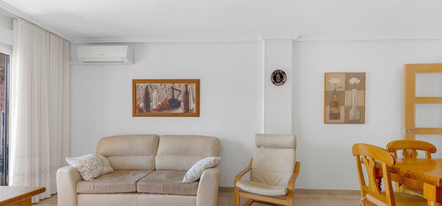 Torrevieja, Alicante, 3 Bedrooms Bedrooms, ,2 BathroomsBathrooms,Apartment,Resale,75632107447539312