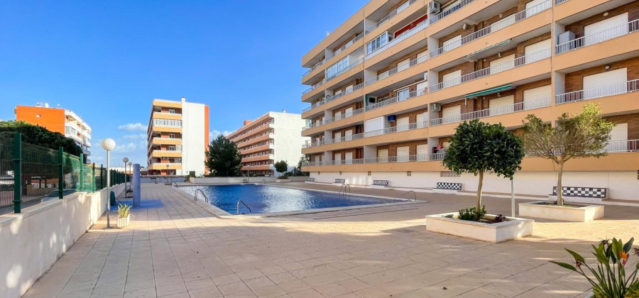 Torrevieja, Alicante, 2 Bedrooms Bedrooms, ,2 BathroomsBathrooms,Apartment,Resale,65945620177245328