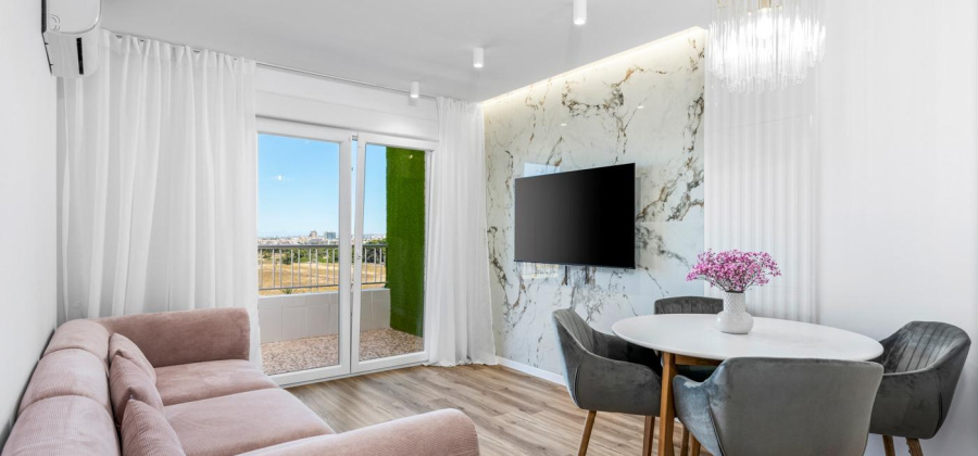 Torrevieja, Alicante, 2 Bedrooms Bedrooms, ,2 BathroomsBathrooms,Apartment,Resale,65945620177245328