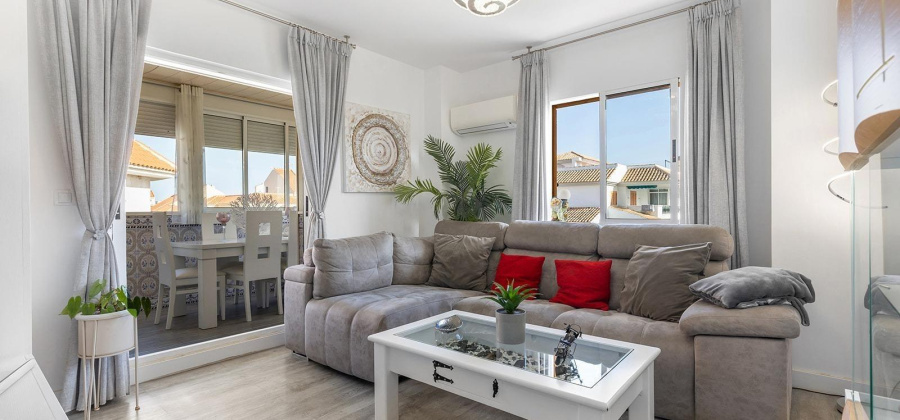 Torrevieja, Alicante, 3 Bedrooms Bedrooms, ,2 BathroomsBathrooms,Apartment,Resale,75632160900274816