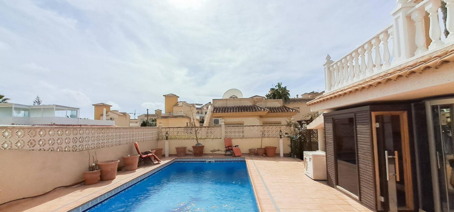 Orihuela Costa, Alicante, 5 Bedrooms Bedrooms, ,3 BathroomsBathrooms,Villa,Resale,7563296963445336