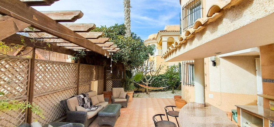 Orihuela Costa, Alicante, 5 Bedrooms Bedrooms, ,3 BathroomsBathrooms,Villa,Resale,7563296963445336