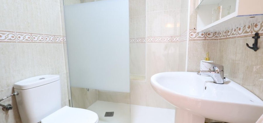 Torrevieja, Alicante, 2 Bedrooms Bedrooms, ,1 BathroomBathrooms,Apartment,Resale,209924503676557696