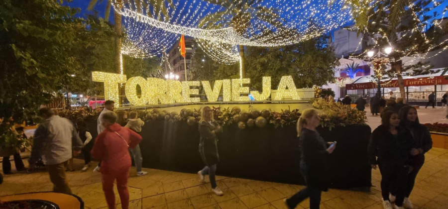 Torrevieja, Alicante, 2 Bedrooms Bedrooms, ,2 BathroomsBathrooms,Apartment,Resale,75632178008900688