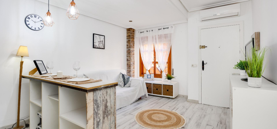 Torrevieja, Alicante, 1 Bedroom Bedrooms, ,1 BathroomBathrooms,Bungalow,Resale,75632224785296208