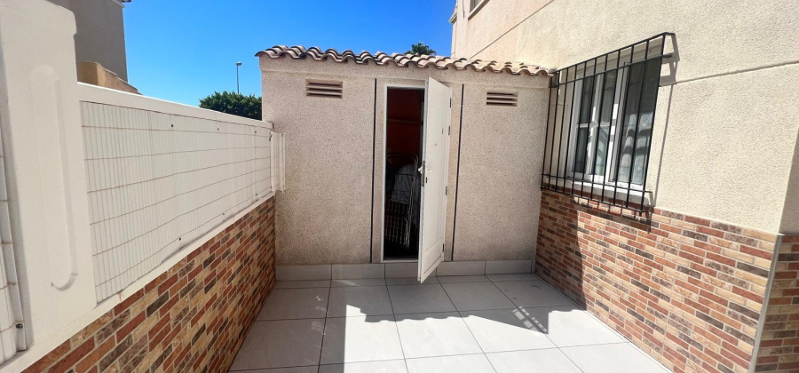 Orihuela Costa, Alicante, 2 Bedrooms Bedrooms, ,1 BathroomBathrooms,Bungalow,Resale,7563299633695335