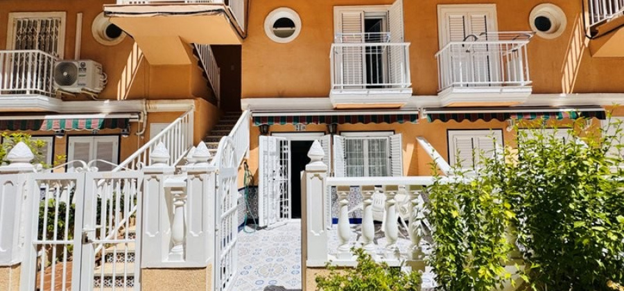 La Mata, Alicante, 2 Bedrooms Bedrooms, ,2 BathroomsBathrooms,Townhouse,Resale,291685365697668288