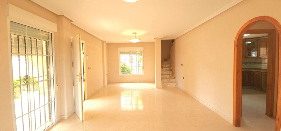 La Marina, Alicante, 3 Bedrooms Bedrooms, ,2 BathroomsBathrooms,Villa,Resale,75632211833763232