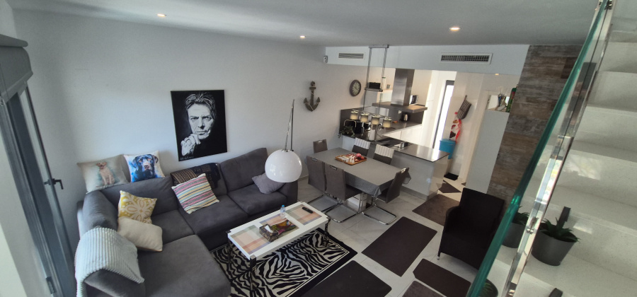 Villamartin, Alicante, 3 Bedrooms Bedrooms, ,3 BathroomsBathrooms,Townhouse,Resale,0,944318