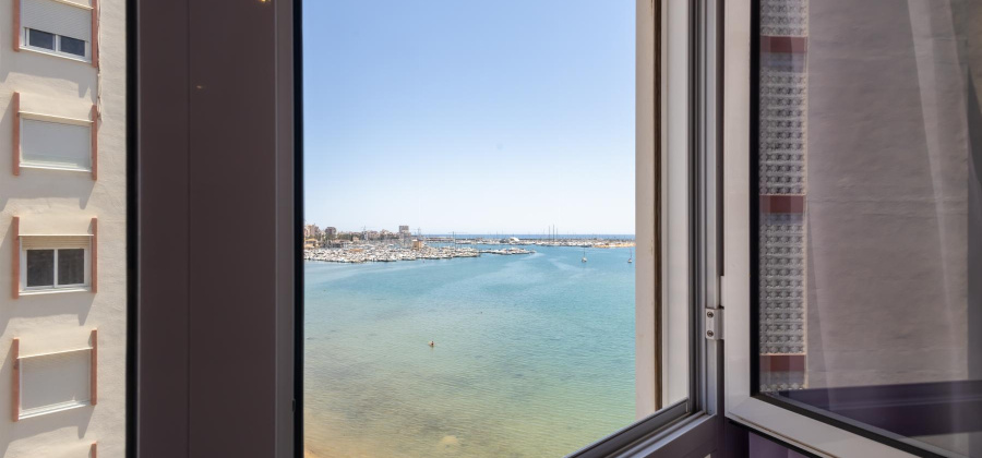Torrevieja, Alicante, 3 Bedrooms Bedrooms, ,2 BathroomsBathrooms,Apartment,Resale,328216658053809344