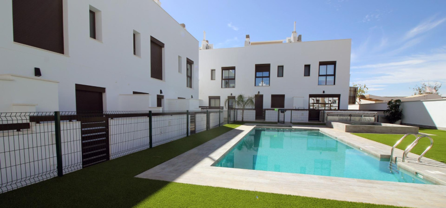 Pilar de la Horadada, Alicante, 4 Bedrooms Bedrooms, ,2 BathroomsBathrooms,Villa,New,209559178401547136