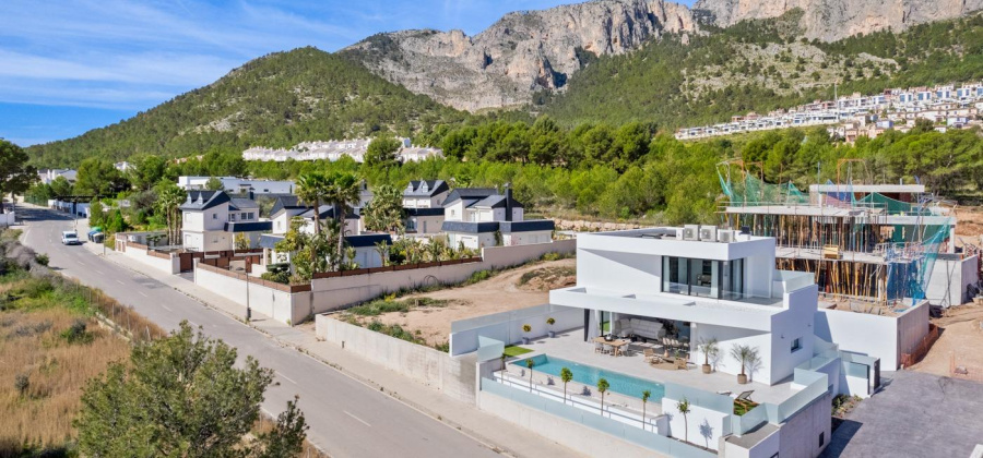 Polop, Alicante, 4 Bedrooms Bedrooms, ,4 BathroomsBathrooms,Villa,New,20955983104057252