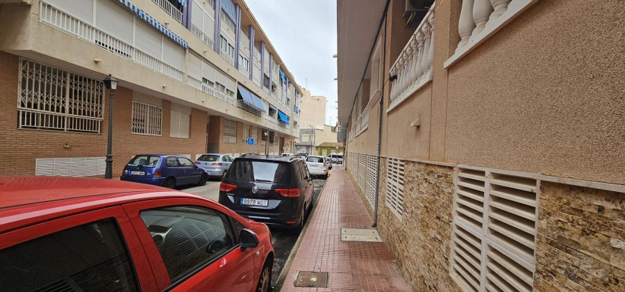 Torrevieja, Alicante, 2 Bedrooms Bedrooms, ,1 BathroomBathrooms,Apartment,Resale,75632206302574496