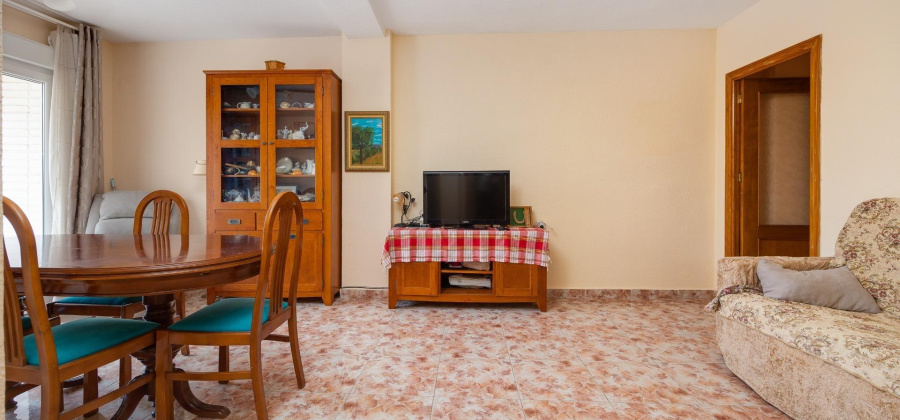 Torrevieja, Alicante, 3 Bedrooms Bedrooms, ,1 BathroomBathrooms,Apartment,Resale,75632109862811552