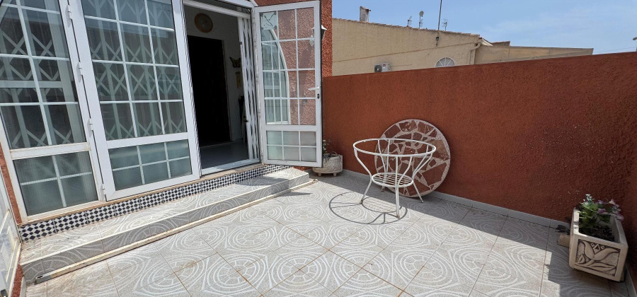 Torrevieja, Alicante, 2 Bedrooms Bedrooms, ,2 BathroomsBathrooms,Villa,Resale,75632165365142208