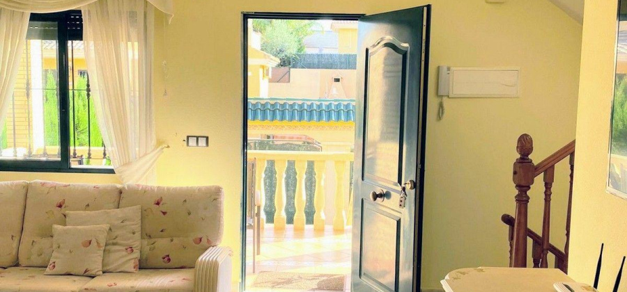Villamartin, Alicante, 3 Bedrooms Bedrooms, ,2 BathroomsBathrooms,Villa,Resale,328216283894790016