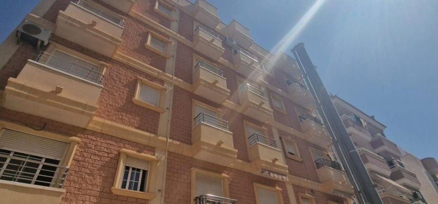 Torrevieja, Alicante, 2 Bedrooms Bedrooms, ,1 BathroomBathrooms,Apartment,Resale,75632138078902992