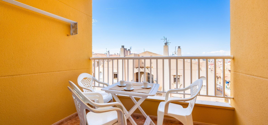 Torrevieja, Alicante, 2 Bedrooms Bedrooms, ,1 BathroomBathrooms,Apartment,Resale,0,7563271241319608