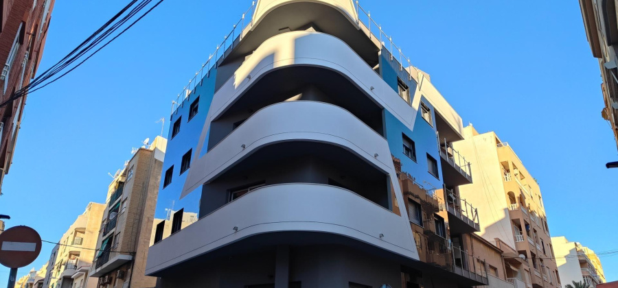 Torrevieja, Alicante, 3 Bedrooms Bedrooms, ,2 BathroomsBathrooms,Apartment,Resale,0,7563273035920849
