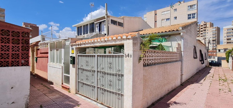 Torrevieja, Alicante, 2 Bedrooms Bedrooms, ,1 BathroomBathrooms,Townhouse,Resale,0,7563274896099654