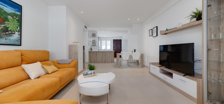Torrevieja, Alicante, 2 Bedrooms Bedrooms, ,2 BathroomsBathrooms,Bungalow,Resale,0,7563274968351588