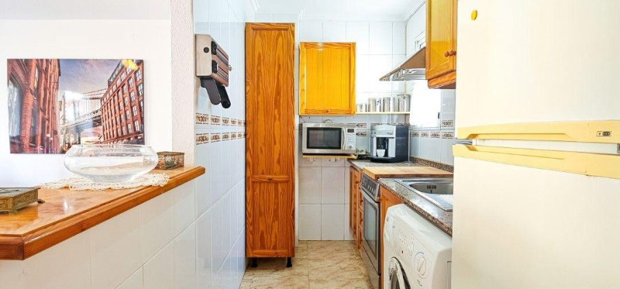 Torrevieja, Alicante, 3 Bedrooms Bedrooms, ,1 BathroomBathrooms,Apartment,Resale,0,7563275166366338